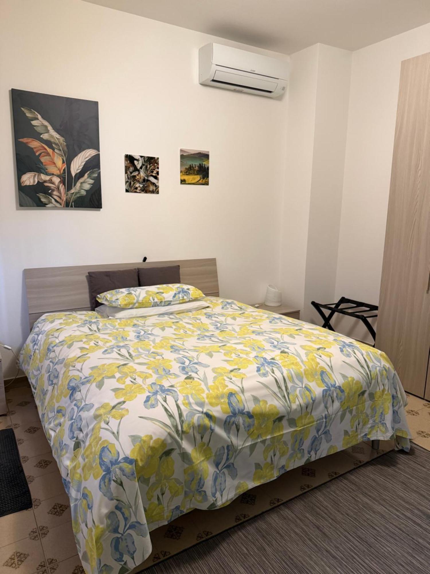 B&B Villa Mirella Casnate Con Bernate Ngoại thất bức ảnh
